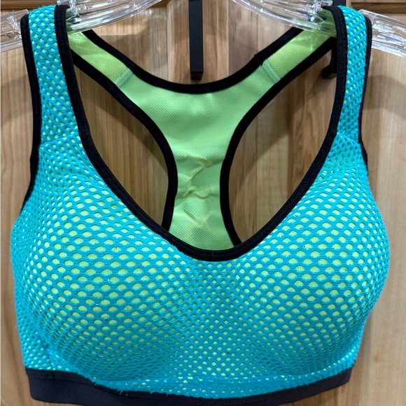 Victoria’s Secret VSX Vibrant Sports Bras Mesh Ventilation Activewear Sporty - Picture 9 of 13